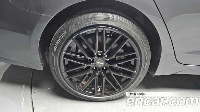 Genesis G70 2.0T Advanced 2018 — фото 5