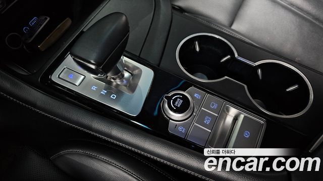 Genesis G70 2.0T Advanced 2018 — фото 9