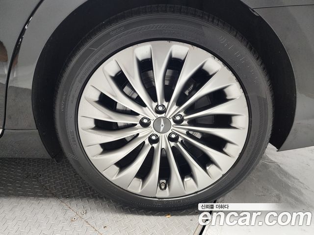 Genesis EQ900 5.0 GDI AWD Prestige 2018 — фото 23