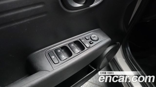 Hyundai Casper Smart 2023 — фото 30