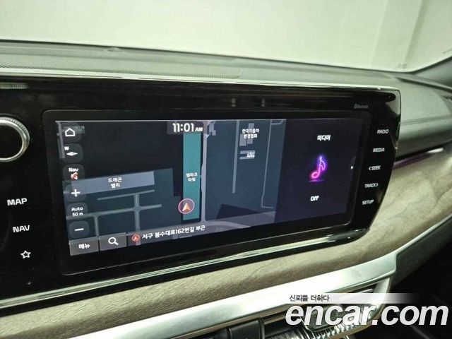 Kia K5 (III) 2.0 Signature 2020 — фото 17