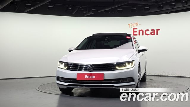 Volkswagen Passat GT (B8) 2.0 TDI Premium 2018 — фото 3