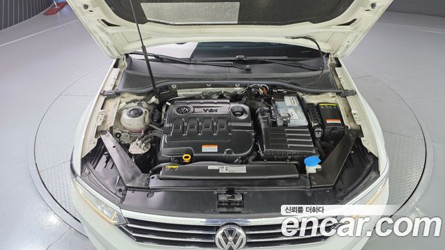 Volkswagen Passat GT (B8) 2.0 TDI Premium 2018 — фото 6