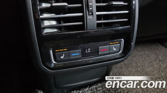 Volkswagen Passat GT (B8) 2.0 TDI Premium 2018 — фото 23