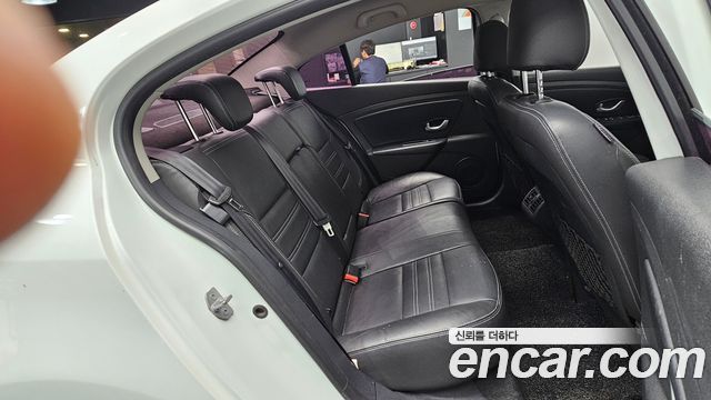 Renault Korea SM3 Z.E. RE 2017 — фото 12