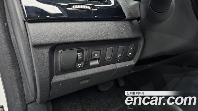 Renault Korea SM3 Z.E. RE 2017 — фото 19