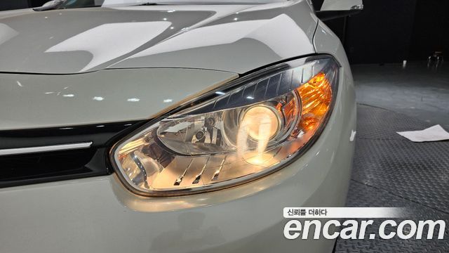 Renault Korea SM3 Z.E. RE 2017 — фото 22