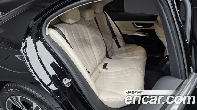 Mercedes-Benz E-Class (W214) E200 Avantgarde 2025 — фото 11