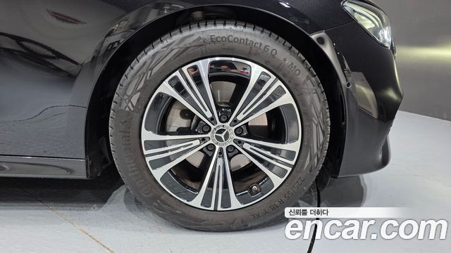 Mercedes-Benz E-Class (W214) E200 Avantgarde 2025 — фото 21