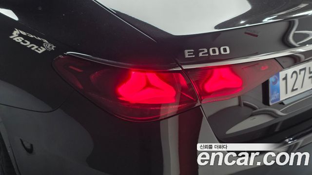 Mercedes-Benz E-Class (W214) E200 Avantgarde 2025 — фото 23
