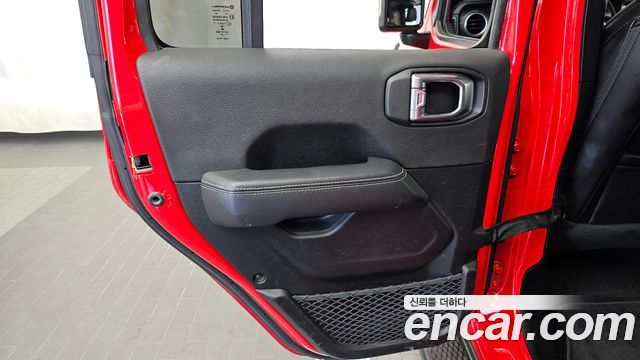 Jeep Wrangler (JL) 2.0 Overland 4Door 2021 — фото 25