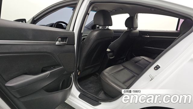 Hyundai Avante (AD) 1.6 Smart 2019 — фото 26