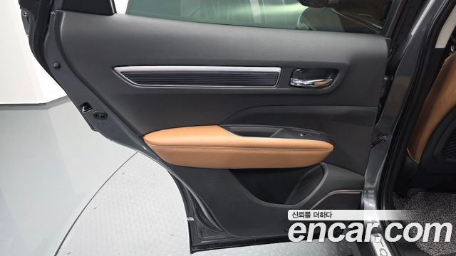 Renault Korea QM6 2.0 GDe RE Signature 2WD 2023 — фото 31