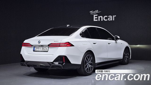 BMW 5 Series (G60) 520i M Sport 2024 — фото 2
