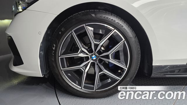 BMW 5 Series (G60) 520i M Sport 2024 — фото 5