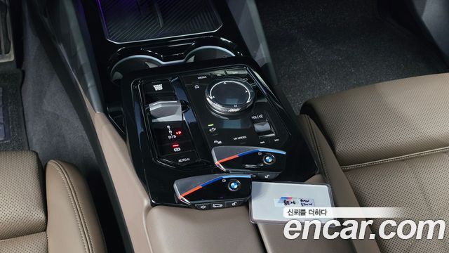BMW 5 Series (G60) 520i M Sport 2024 — фото 9