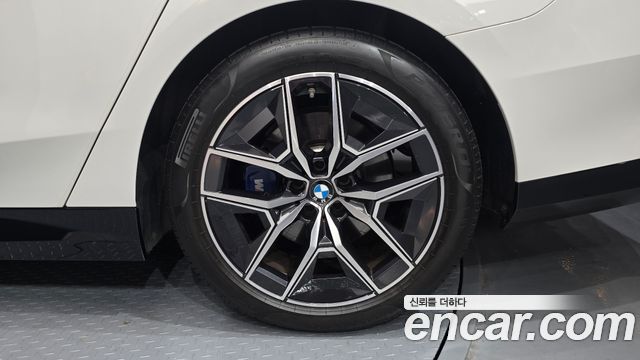 BMW 5 Series (G60) 520i M Sport 2024 — фото 21