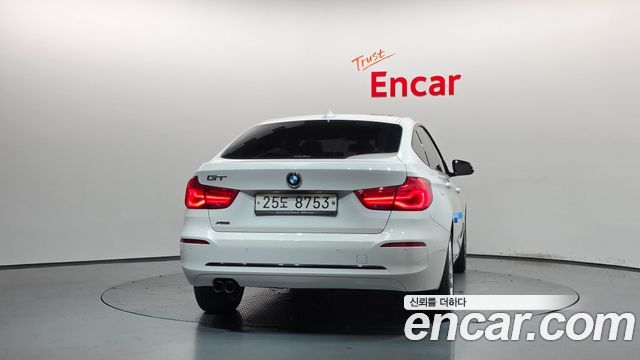 BMW 3 Series GT (F34) GT 320d xDrive Sport 2018 — фото 3