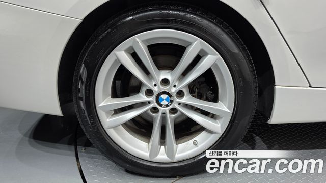 BMW 3 Series GT (F34) GT 320d xDrive Sport 2018 — фото 4