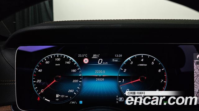Mercedes-Benz E-Class (W213) E250 Exclusive 2022 — фото 8