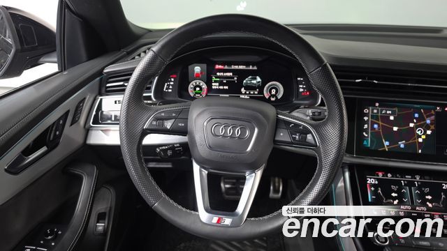 Audi Q8 (4M) 55 TFSI Quattro Premium 2023 — фото 13