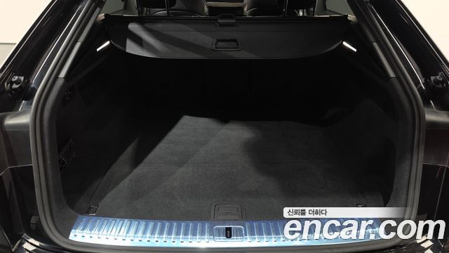 Audi Q8 (4M) 55 TFSI Quattro Premium 2023 — фото 20
