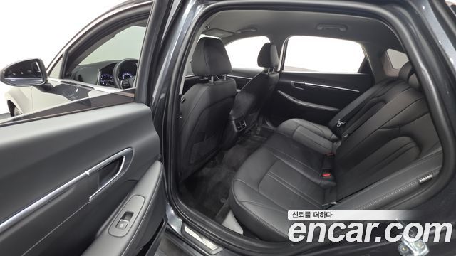 Hyundai Sonata (DN8) 2.0 LPG Premium Plus 2022 — фото 16