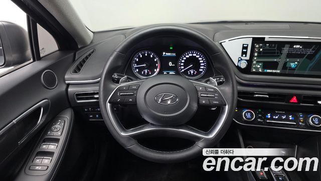 Hyundai Sonata (DN8) 2.0 LPG Premium Plus 2022 — фото 19