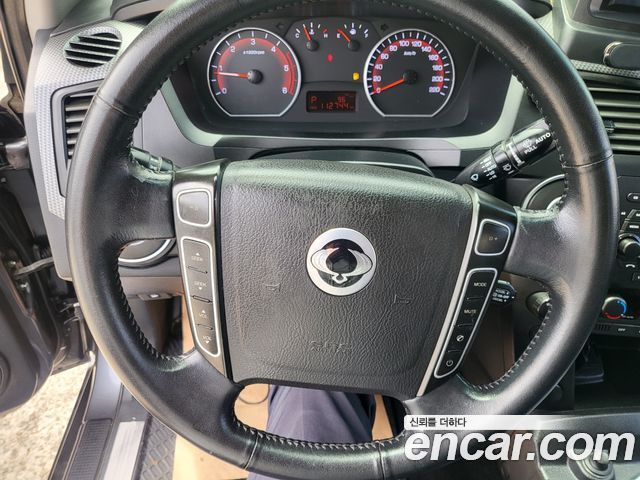 KG Mobility (SsangYong) Korando Sport Adventure 60th Edition 4WD 2015 — фото 10
