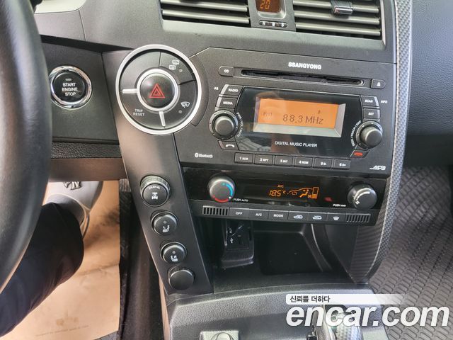 KG Mobility (SsangYong) Korando Sport Adventure 60th Edition 4WD 2015 — фото 17