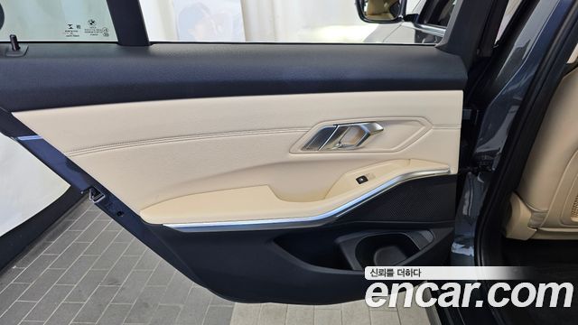 BMW 3 Series (G20) 330i xDrive Luxury 2019 — фото 25