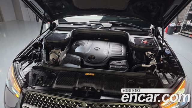 Mercedes-Benz GLE-Class (W167) GLE450 4MATIC 2024 — фото 6