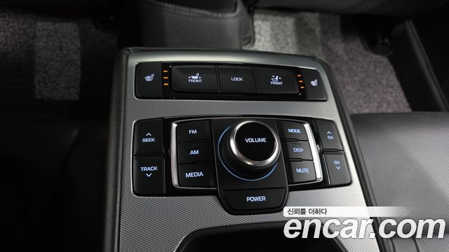 Genesis G80 2.2D Luxury 2018 — фото 16