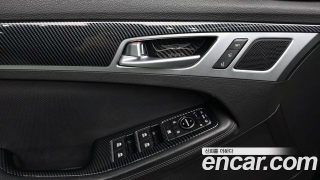 Genesis G80 2.2D Luxury 2018 — фото 17