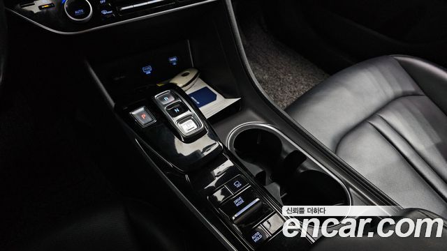 Hyundai Sonata (DN8) 2.0 LPG(rental car) Smart 2020 — фото 9