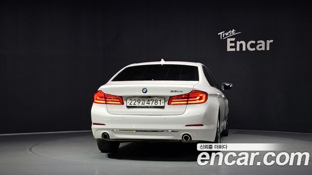 BMW 5 Series (G30) 530e Luxury 2020 — фото 4