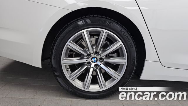 BMW 5 Series (G30) 530e Luxury 2020 — фото 5