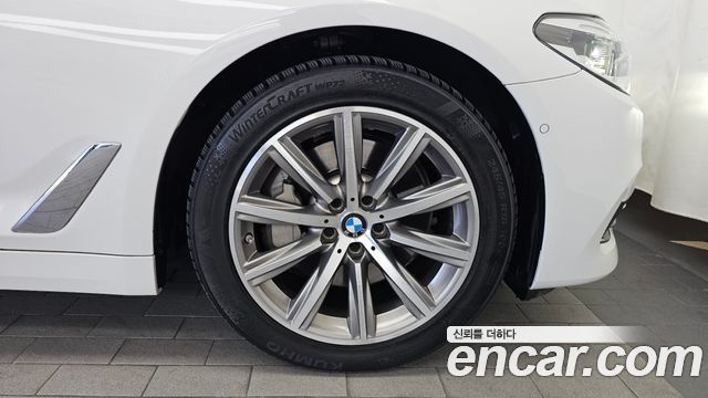 BMW 5 Series (G30) 530e Luxury 2020 — фото 21
