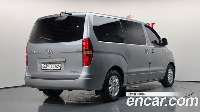 Hyundai Grand Starex Van 5-Seater Smart 2019 — фото 2