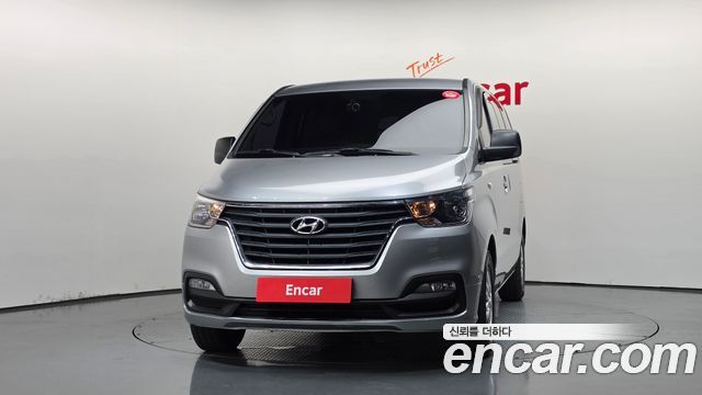 Hyundai Grand Starex Van 5-Seater Smart 2019 — фото 3