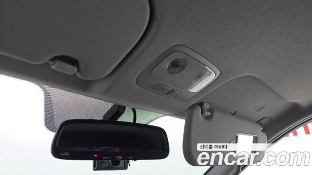 Hyundai Grand Starex Van 5-Seater Smart 2019 — фото 20
