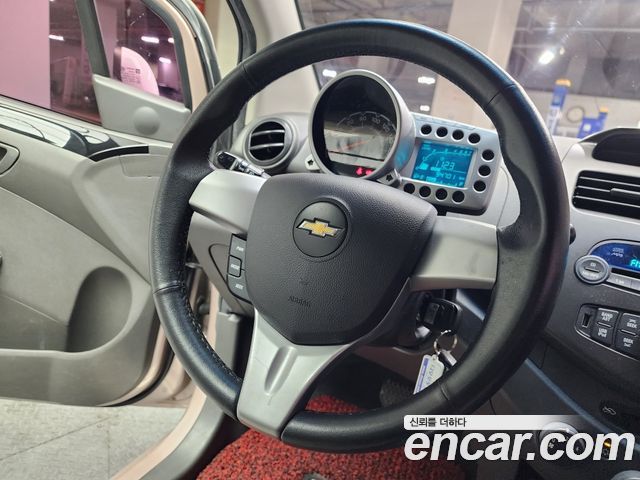 Chevrolet Spark LS Star 2012 — фото 10