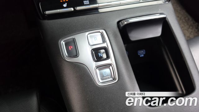 Hyundai Grandeur (IG) 3.0 LPi Rent Car Modern 2022 — фото 9
