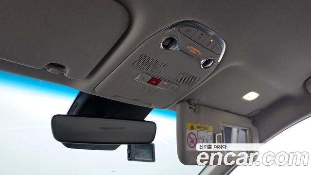 Hyundai Grandeur (IG) 3.0 LPi Rent Car Modern 2022 — фото 17