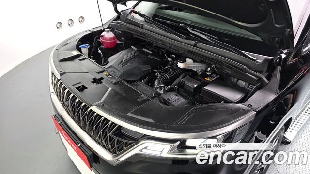 Kia Carnival (IV) Gasoline 4-Seater Hi-Limousine Signature 2023 — фото 6