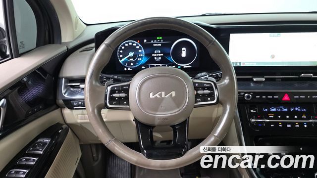 Kia Carnival (IV) Gasoline 4-Seater Hi-Limousine Signature 2023 — фото 16