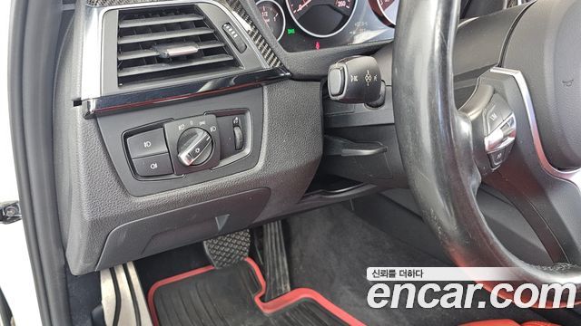 BMW 3 Series (F30) 320d Touring M Performence 2015 — фото 20