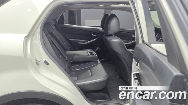 KG Mobility (SsangYong) Korando C 2.2 Extreme 4WD 2016 — фото 16