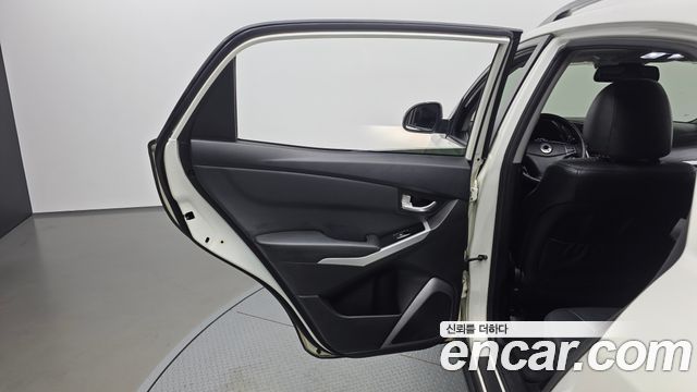 KG Mobility (SsangYong) Korando C 2.2 Extreme 4WD 2016 — фото 31