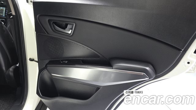 KG Mobility (SsangYong) Very New Tivoli Diesel 1.6 2WD V1 2021 — фото 25